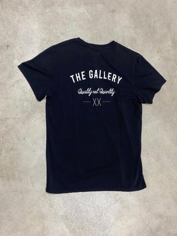 Camiseta Melou Clothing Colab The Gallery Surf Club. Quality not Quantity