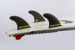 Quillas FEATHER FINS ULTRALIGHT EPOXY BLACK/YELLOW MEDIUM (DUAL TAB)